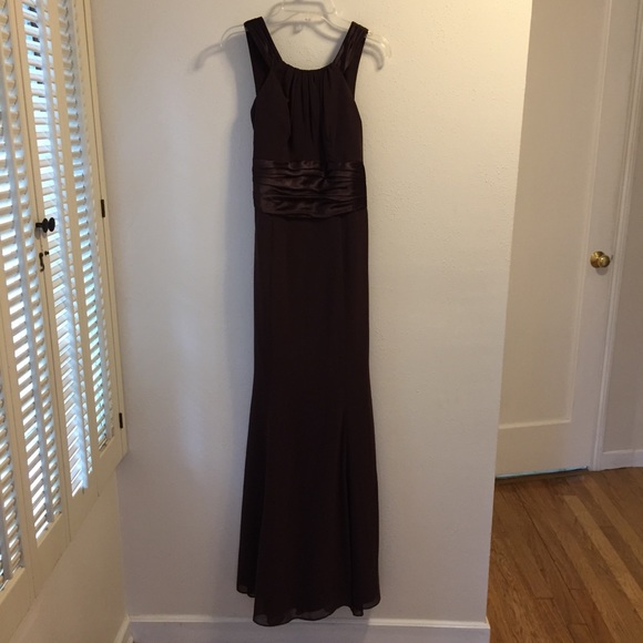 LAST CHANCE 💫 Chiffon & charmeuse gown - Picture 3 of 8